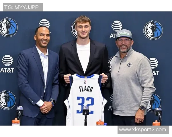 克里斯蒂称赞弗拉格篮下对抗能力出色并在关键时刻命中重要投篮 克里斯蒂称赞弗拉格篮下对抗能力出色并在关键时刻命中重要投篮