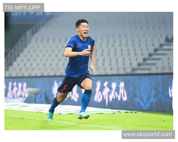 申花遭广岛逆袭朱辰杰失位致荒木隼人头球破门球队陷入困境