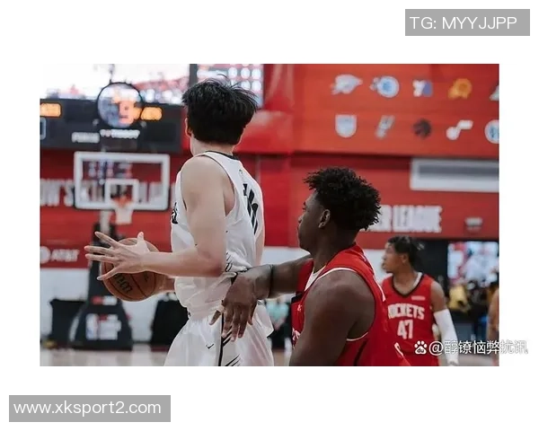 开拓者球员杨瀚森与利拉德参与儿童自我提升活动展现关怀 开拓者球员杨瀚森与利拉德参与儿童自我提升活动展现关怀