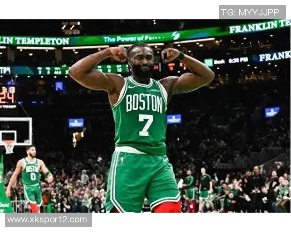 杰伦布朗展现防守实力对手投篮命中率降至联盟第二低的3937